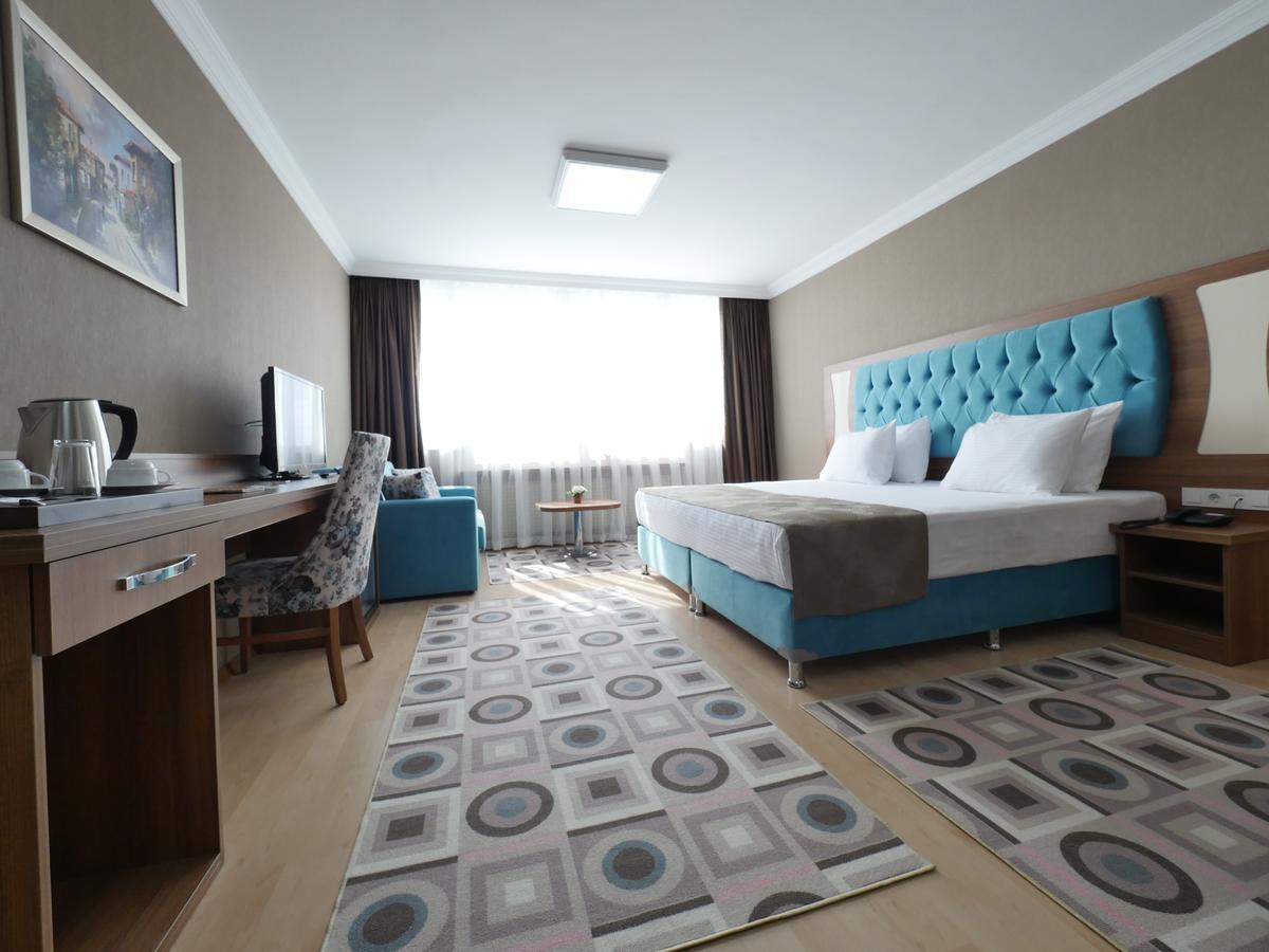 Otel Golden Lounge 3*