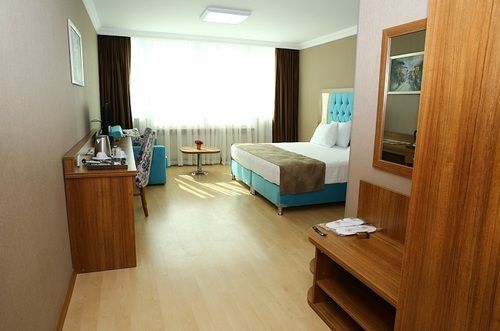 Otel Golden Lounge 3*